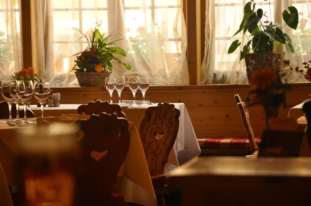 Poschiavo Suisse Hotel & Traditional Fondue Stube 外观 照片