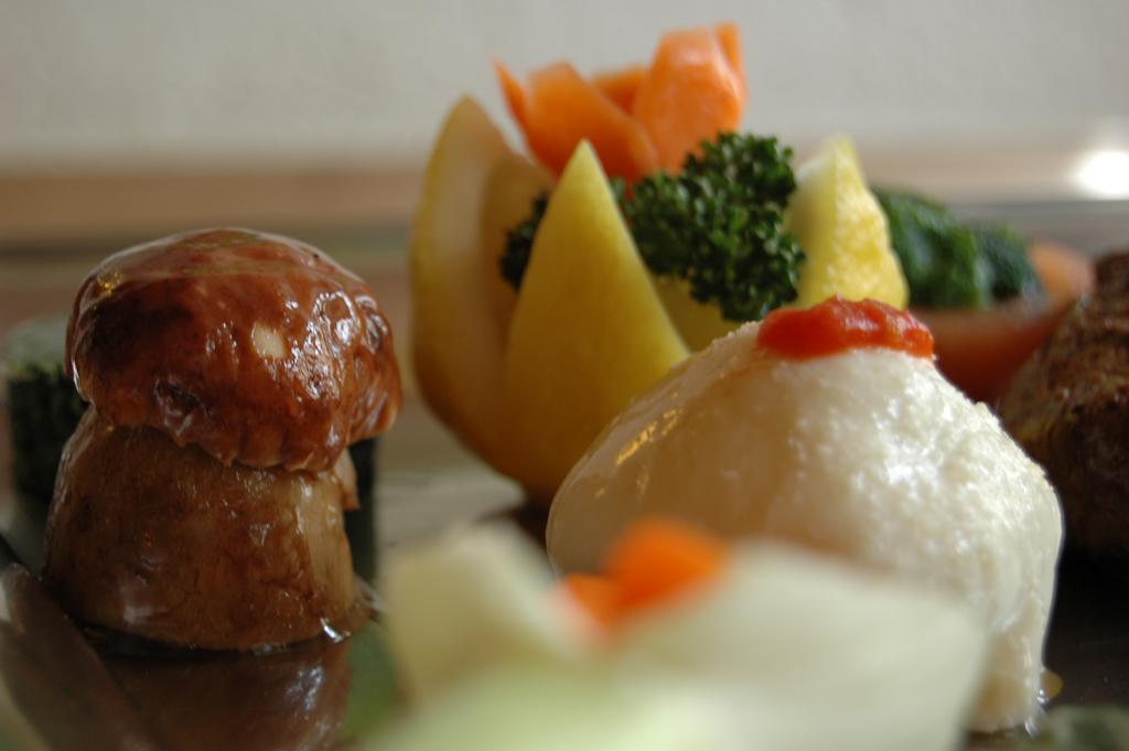 Poschiavo Suisse Hotel & Traditional Fondue Stube 外观 照片