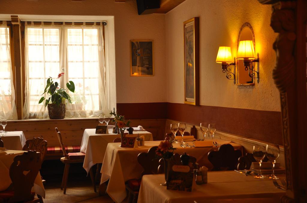 Poschiavo Suisse Hotel & Traditional Fondue Stube 外观 照片