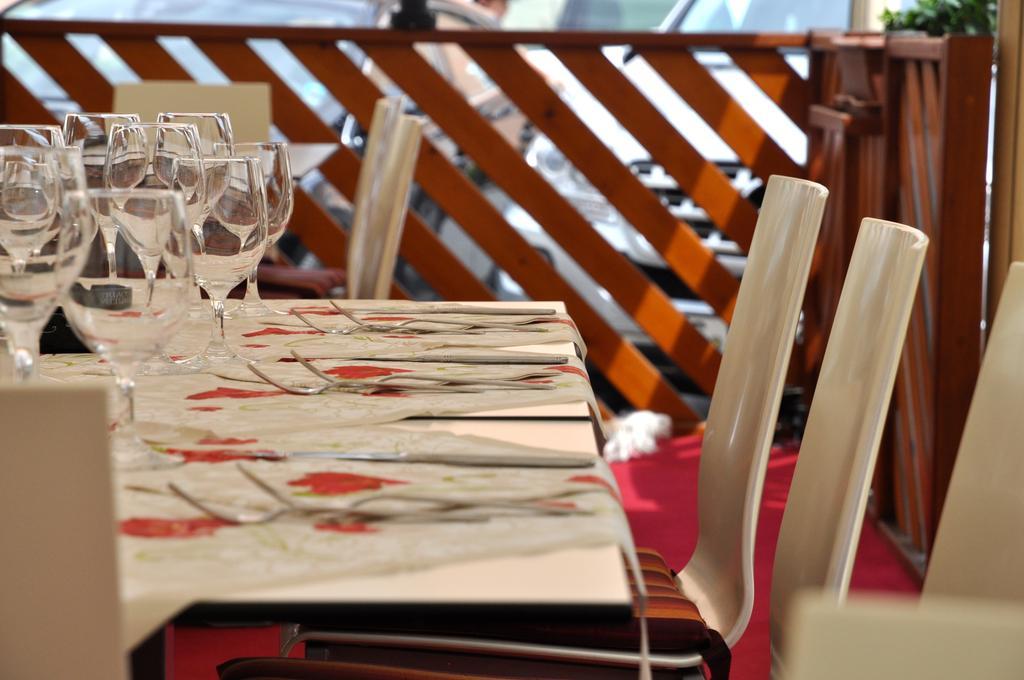 Poschiavo Suisse Hotel & Traditional Fondue Stube 外观 照片